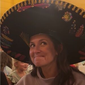 Meet your Posher, Daniela